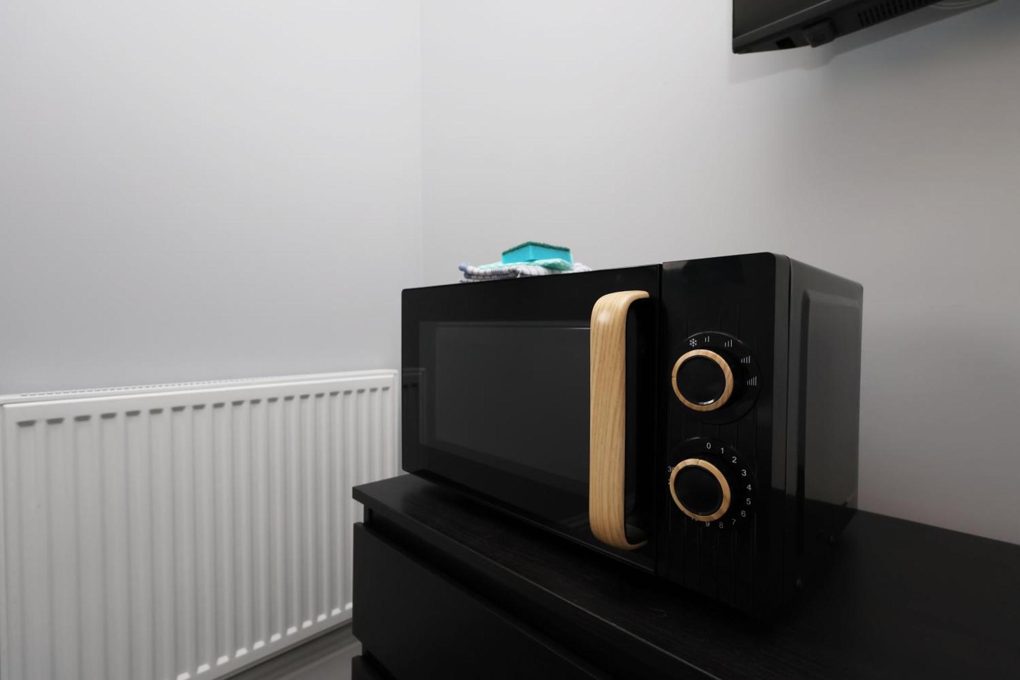 En-Suite Double Rooms, Smart Tv Comfy Style Llanelli Exterior photo