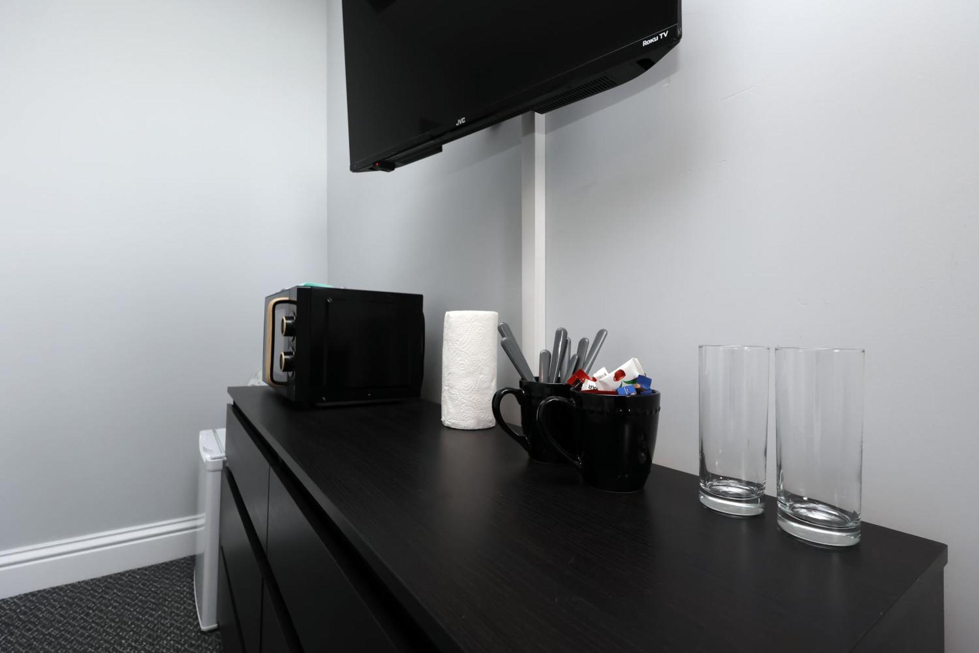 En-Suite Double Rooms, Smart Tv Comfy Style Llanelli Exterior photo